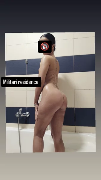 Denisa, 24 de ani, Militari Residence